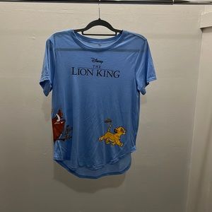 Disney. The lion king top. Size large. New WO tags.
